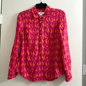 Hot pink parrot silhouette shirt